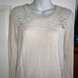 Abercrombie & Fitch lace back sweater Size Medium